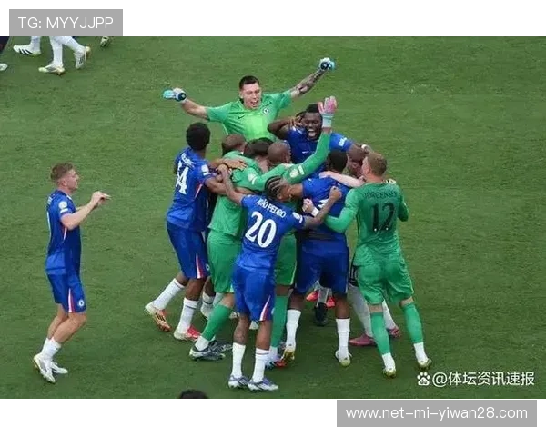 足球球星高能逆转赛场书写传奇时刻点燃无限激情